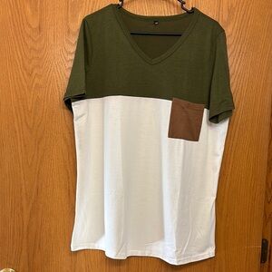 Colorblock V-Neck T-Shirt with Pocket